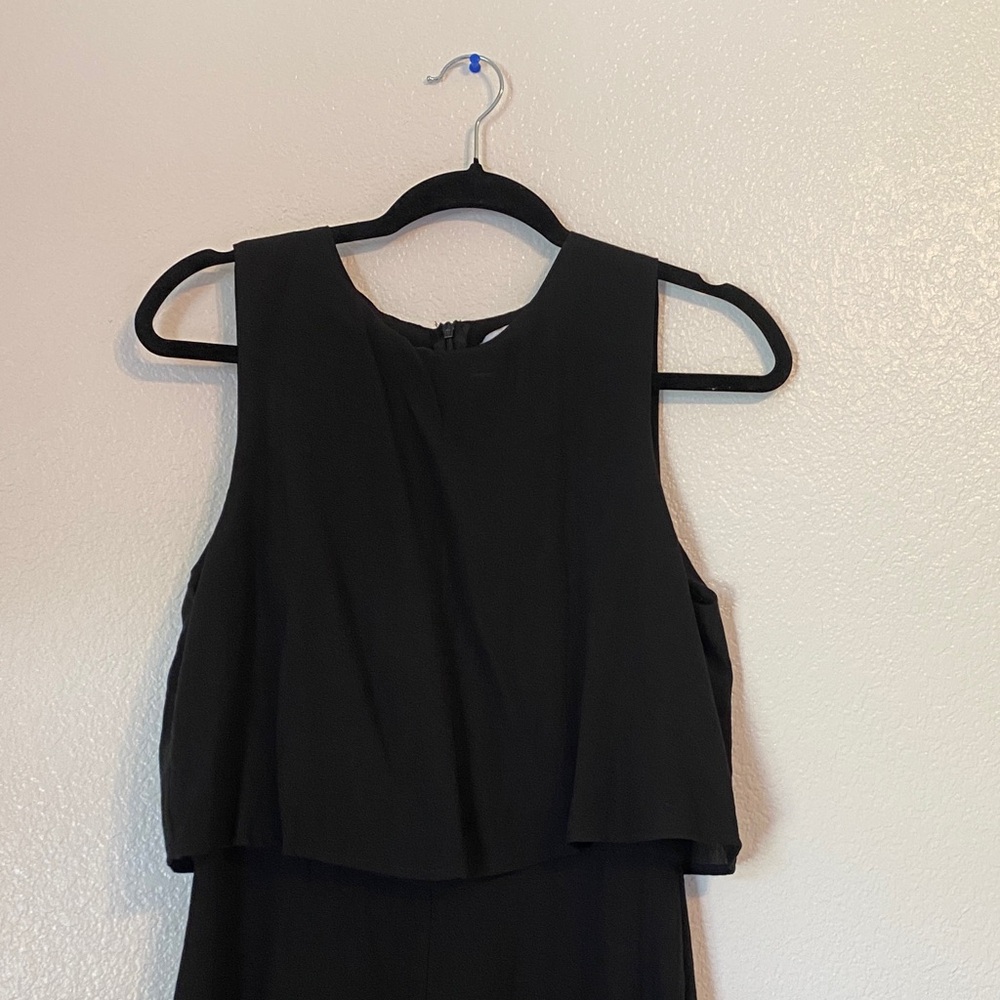 Elegant Black Sleeveless Dress